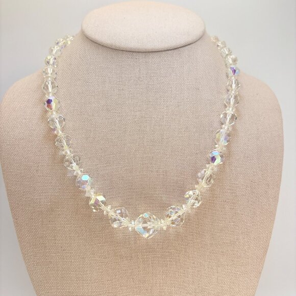 VTG Gold Tone Faceted White Crystal Beaded Fashion Necklace Size 18" Length - Picture 2 of 10